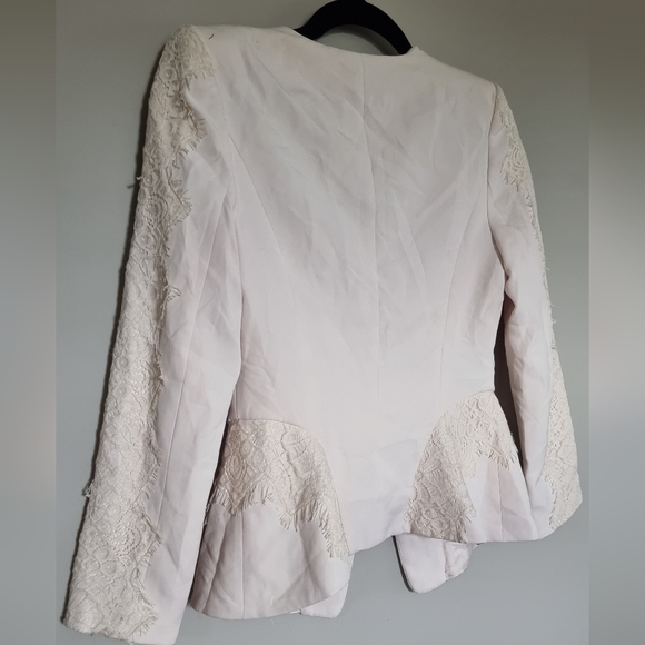 Elegant feminine vero moda blazer lace details - Picture 4 of 8